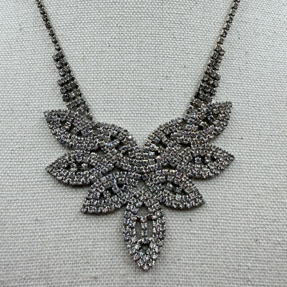 Rhinestone Leaf Statement Necklace Silver Tone Crystal Floral Bib Collar Jewelry
